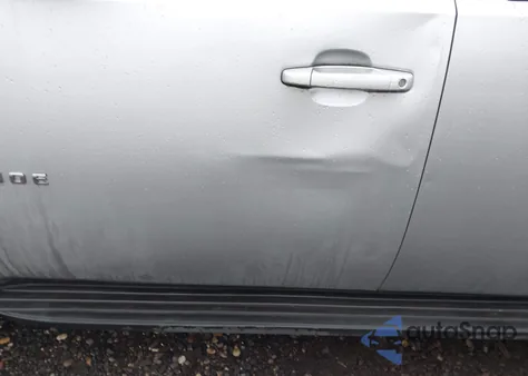 2012 Chevrolet Tahoe Lt z USA, uszkodzony, nr VIN 1GNSKBE08CR158231